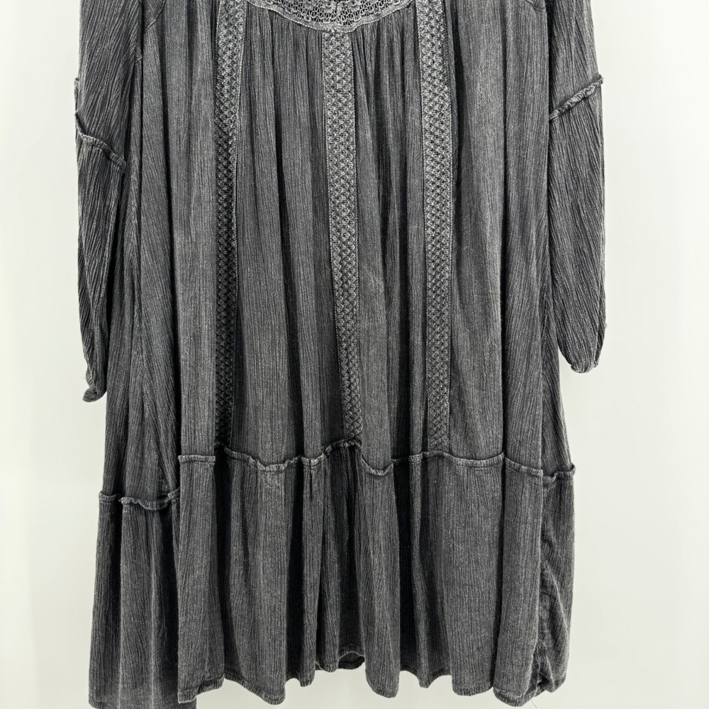 Kings Road XL Washed Gray Crochet Lace Boho Babydoll Tiered Rayon Dress Long Slv - Picture 11 of 15